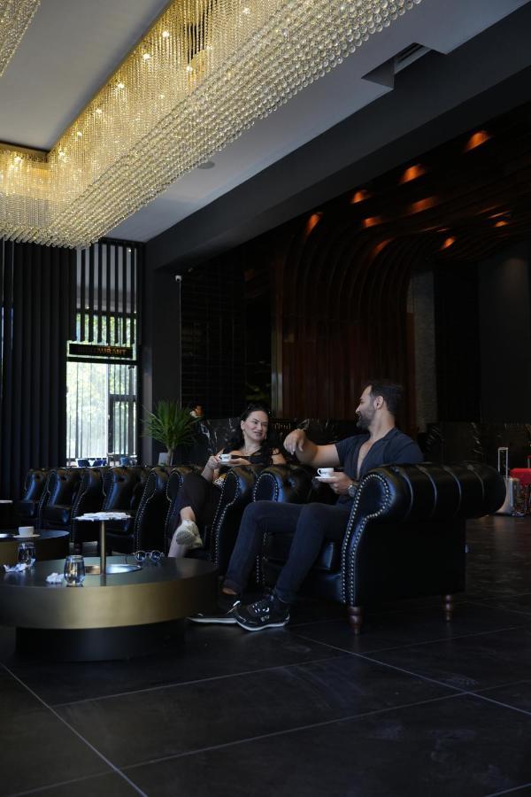 Marlen Hotel Bayrakli 伊兹密尔 外观 照片